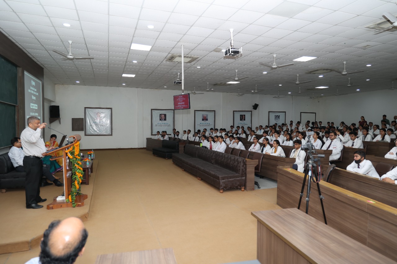 10.Dr. Vijayendra Kumar, Member, UGMEB addressing students at Bareili